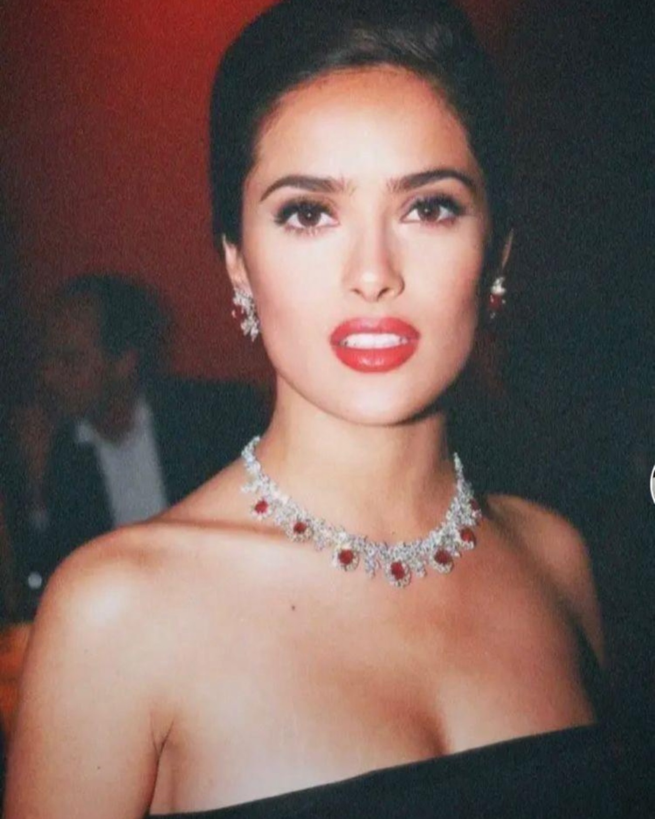 Salma Hayek y Harvey Weinstein: La Impactante Historia de Acoso en Hollywood