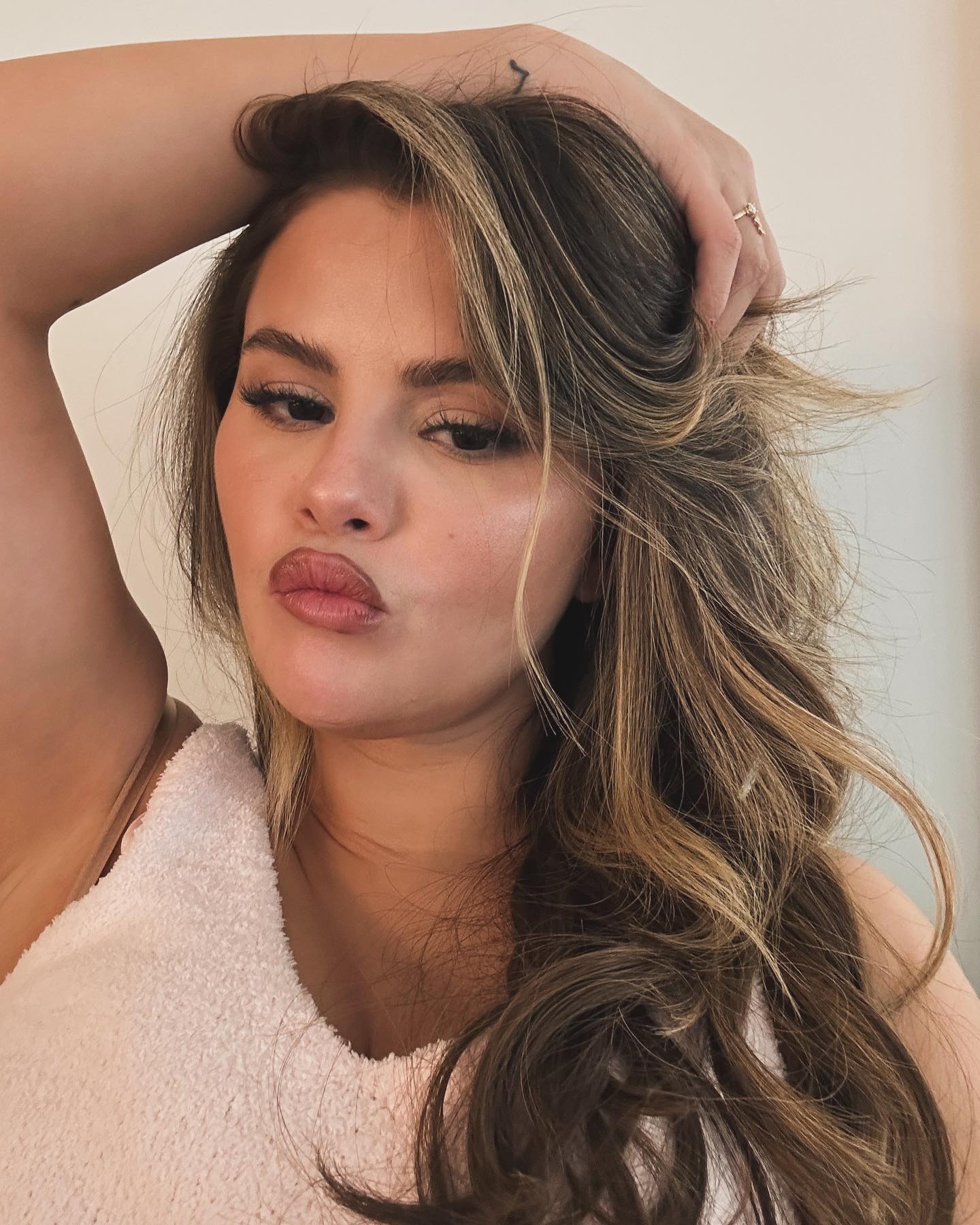 Selena Gomez y Francia Raisa: ¿Qué Causó la Ruptura de su Famosa Amistad?